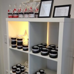 WohnmobilPark-Saar LuxusGut-Regal 1